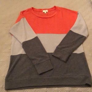 Soft colorblock sweatshirt